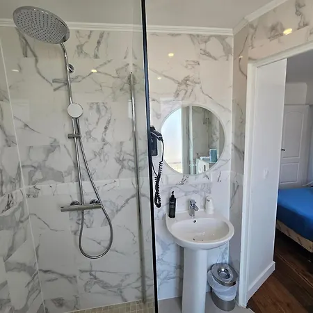 La Louisiane Otel Paris